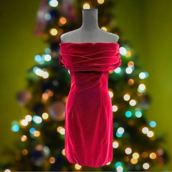 ZUM ZUM VINTAGE Deep Red Velvet Off Shoulder Cocktail Dress SZ 7/8 - Picture 10 of 12